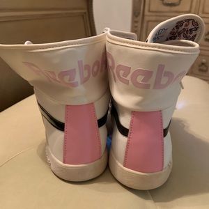 Reebok Shoes - Reebok High Top Reebok Shoes - Reebok High Top